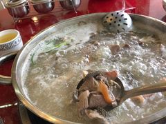 -老石黑山羊毛驴肉火锅(金凯广场店)