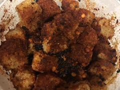 -罗小虎油炸串串