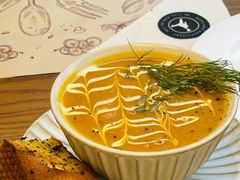 -Mark&Mars Restaurant