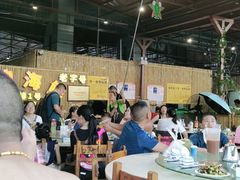 大堂-阿浪海鲜连锁加工店(B栋2排1号火车头店)