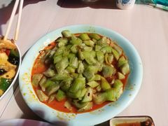 -天天向上素食餐厅(五台山店)