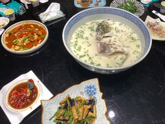-南京金牛湖巨碗鱼头