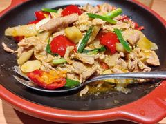 泡椒炒鲜猪肉-新太二·鲜料川菜(晶耀前滩店)