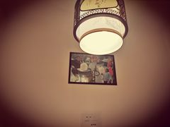 -茸梅路右拐龙虾-农家菜(松江店)