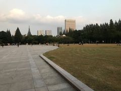 -复旦大学光华楼
