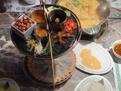 -禄婶鸡煲·打边炉