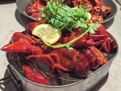 -巴厘龙虾·榜首油焖大虾(音乐学院·沿江酒馆店)