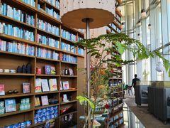 -茑屋书店(天目里店)