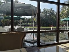 -三亚湾海居铂尔曼度假酒店