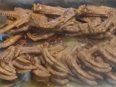 -王浩儿纪六孃甜皮鸭(乐山总店)