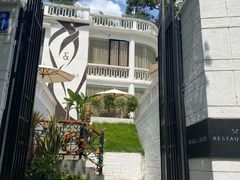 -Mark&Mars Restaurant