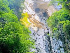 -龙水峡地缝景区