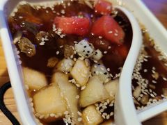 -野山舂·贵州现舂酸汤火锅(鸿通城店)