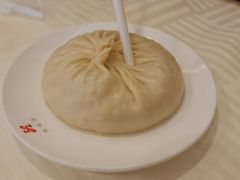 蟹黄汤包-怡园饭店-餐厅(四望亭店)