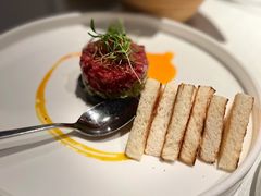 牛肉塔塔配牛油果黑橄榄酱-Solo(衡山路店)