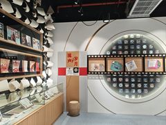 -上海市虹口区图书馆(曲阳分馆)