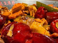 -风光老灶麻辣香锅(大成路翠微百货店)