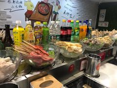 -百品聚旋转火锅(万德庄店)