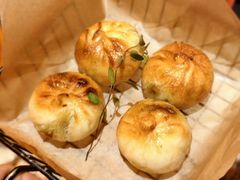 -何师烧烤·香辣蟹·川菜·30年老品牌(太古里旗舰店)