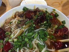-越洋肖氏老米线(杨家坪店)