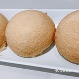 酥皮山楂叉烧包一份不过瘾又点了一份
