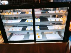 面包甜点陈列柜-V-ONE西雅图海鲜自助餐厅(仓山万达广场店)