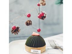 -UNI UNI(环亚凯瑟琳店)