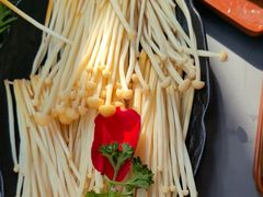 -慢丽江·云南野生菌土鸡锅(西山店)