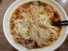 辣肉丁面-小梅园饭堂(东方路店)