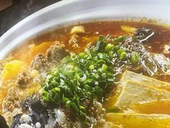 -川流不息·地道川菜·小龙虾(松东路店)