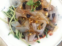 -老码头黑皮肘子锅包肉熏酱水饺(文政街店)