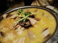 -吴记酱骨炖菜馆(西大直街店)