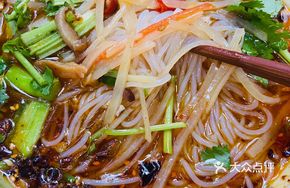 Hometown Preserved Pork Shredded Potato Noodles