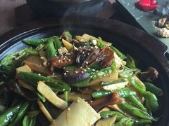 -蜀宴·家宴馆(升伟晶石店)