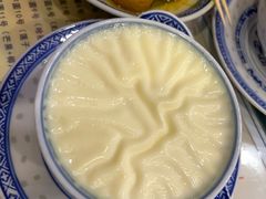 -广信牛奶甜品世家(台东店)