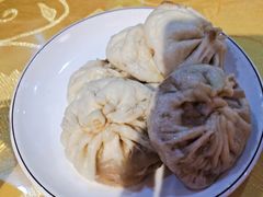猪肉包子-陈寔包子王·卤煮小肠·京味小吃(龙潭店)