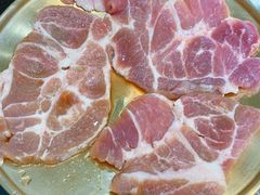 -臻牛烤肉