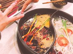 -钢管厂五区小郡肝串串香(奥克斯广场锦城万达店)