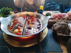 -湊湊火锅·茶憩(南京东路悦荟店)