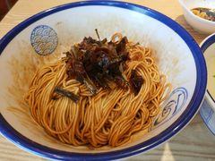 -禧凰·老上海白斩鸡辣肉面店