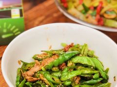 本地辣椒炒肉-竹山里(锁石路店)