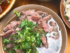 -周记翘脚牛肉