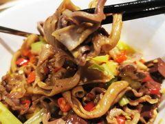 -费大厨辣椒炒肉(黄兴中心广场店)