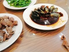-清真吴记门钉肉饼·喜多利