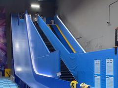 -超时空蹦床团建·VR潮玩运动娱乐·生日派对游乐园(金桥店)