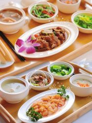 -美悦月子中心(财大店)