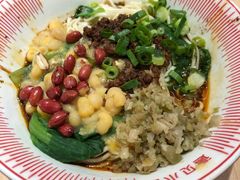 -遇见小面(东方宝泰店)