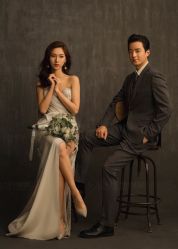 -雪中彩影婚纱摄影·微光艺术中心