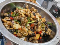 -湖南人家湘菜馆(镇江路店)