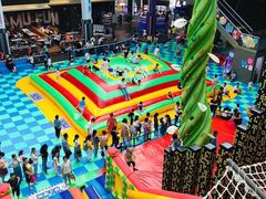 -蒙特利亲子乐园